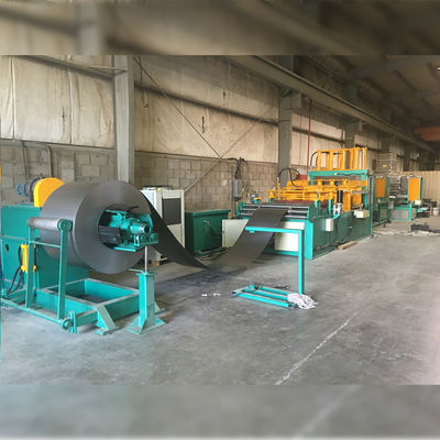 Faisant à transformateur l'aileron ondulé formant la machine 4 ailerons/minute