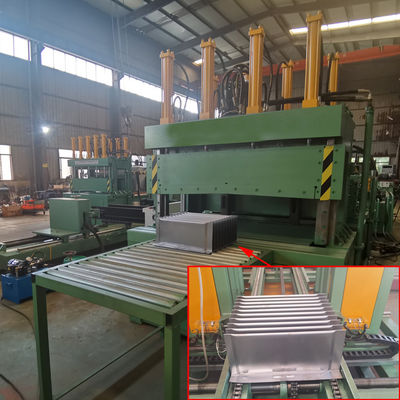 Équipement de Shell Corrugated Fin Forming Machine de réservoir de stockage de pétrole de transformateur automatique