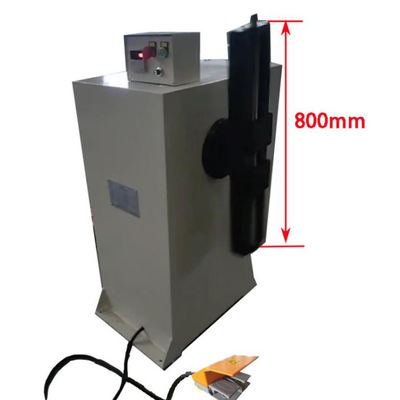 Machine à remonter des bobines à moteur électrique semi-automatique