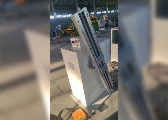 Machine à bobiner les bobines de moteur semi-automatique avec une puissance de rotation de 5,5 kW et un grand diamètre d'enroulement de 1500 mm