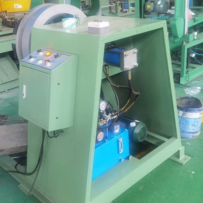 Machine de découpe automatique de tôles d'acier au silicium pour le noyau du réacteur