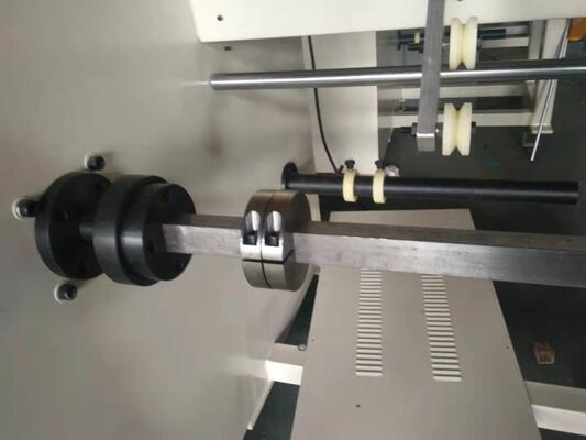 Machine de remontage automatique de bobine de transformateur avec moteur de 7,5 kW, vitesse de 0 ~ 90 tr/min et système de contrôle PLC