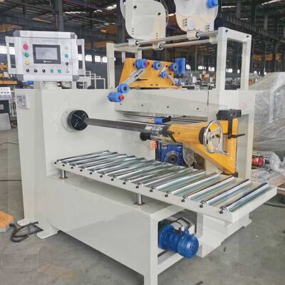 Machine de remontage CNC à bobine avec moteur de remontage de 4 kW pour fil de cuivre et d'aluminium sur arbre de 40x40 mm