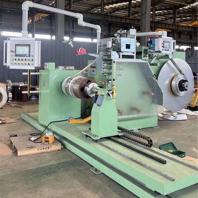 Enrouleuse automatique de feuilles HT avec une vitesse de 200 tr/min, un poids de bobine maximum de 1 500 kg et une unité de soudage TIG