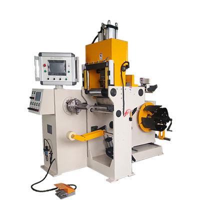 éolienne automatique d'aluminium de transformateur de 60 t/mn avec le soudage par pression à froid