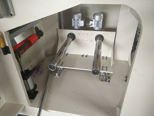 Deux moteurs servo conduisant des mandrins TIG Welding de l'éolienne d'aluminium d'en cuivre de réacteur deux