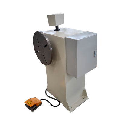 La bobineuse semi automatique de moteur avec le compteur